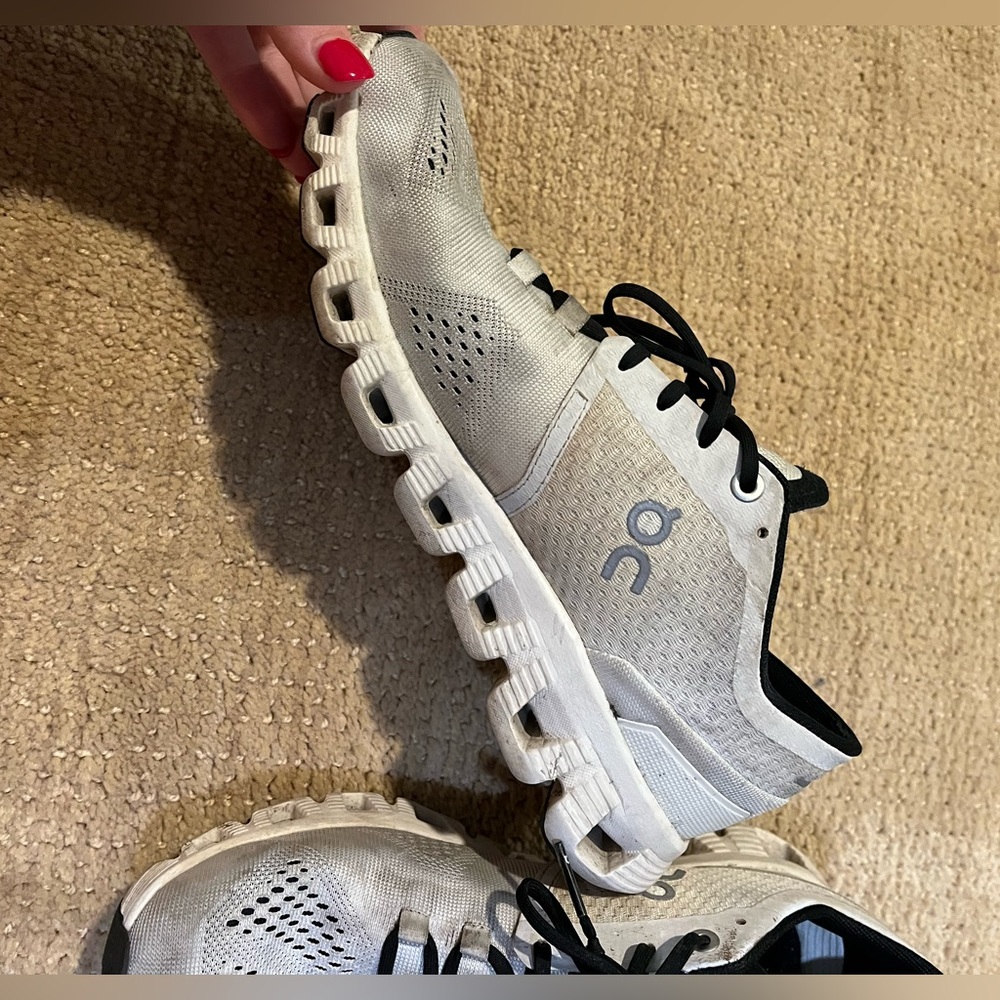 Oncloud shoes